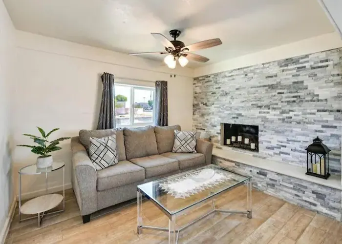Cozy And Peaceful Vacation With Pool Holiday home